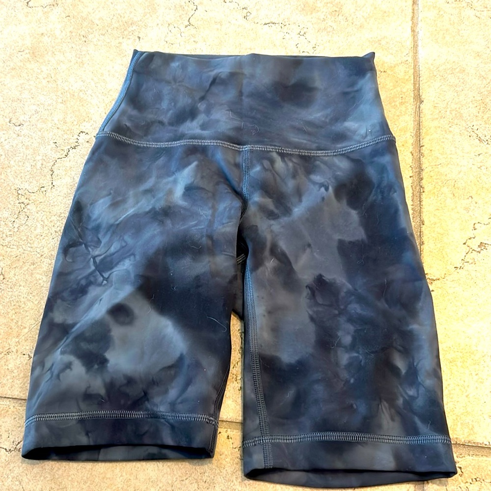 Lululemon high rise align shorts
